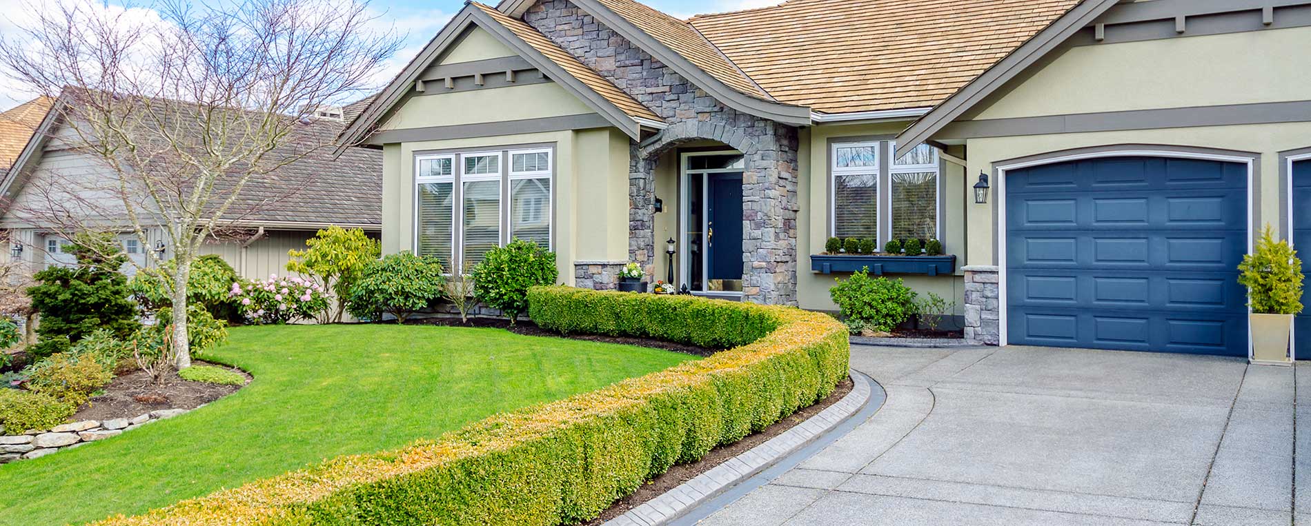 Tips For Decorating Your Garage Door