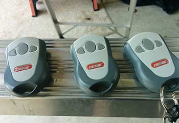 Opener Remote Control Failed | Garage Door Repair Minnetonka, MN Opener Remote Control Failed | Garage Door Repair Minnetonka, MN